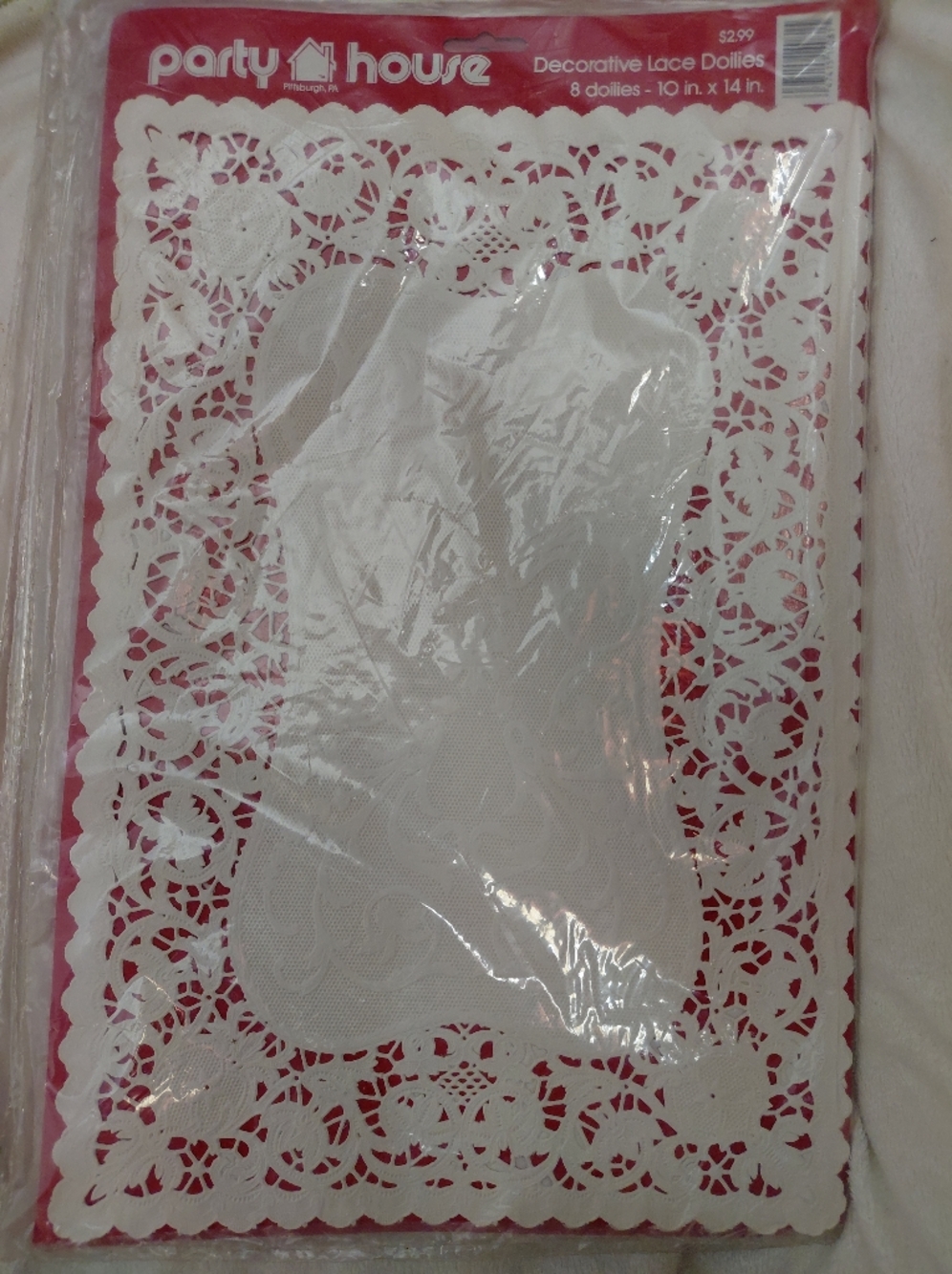 White Decorative Lace Dollies (17 Packs)